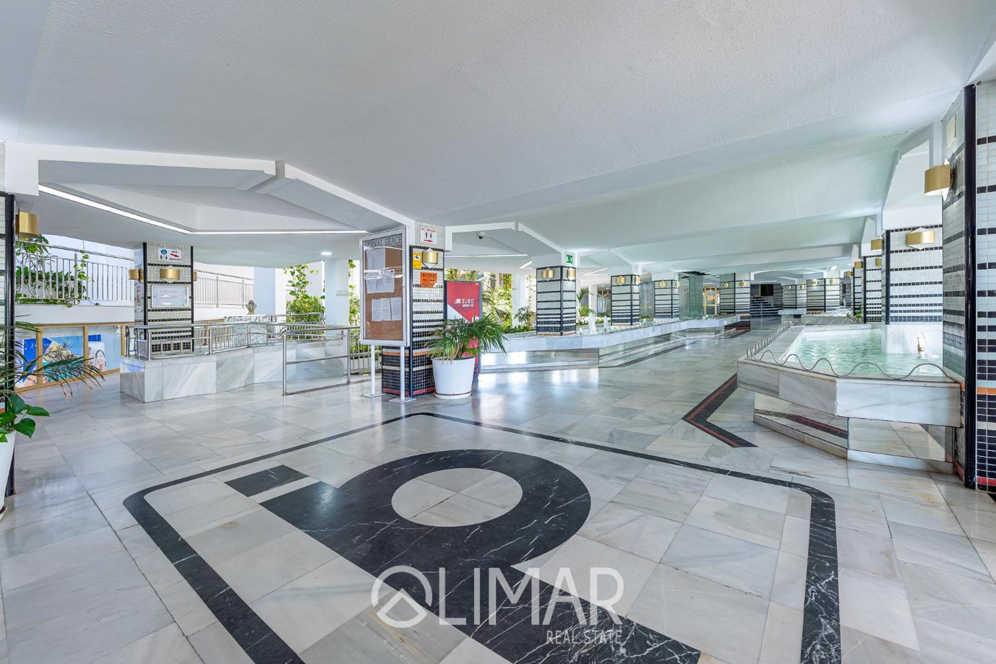 Bil Bil Beach - Benalbeach Benalmadena Exterior photo